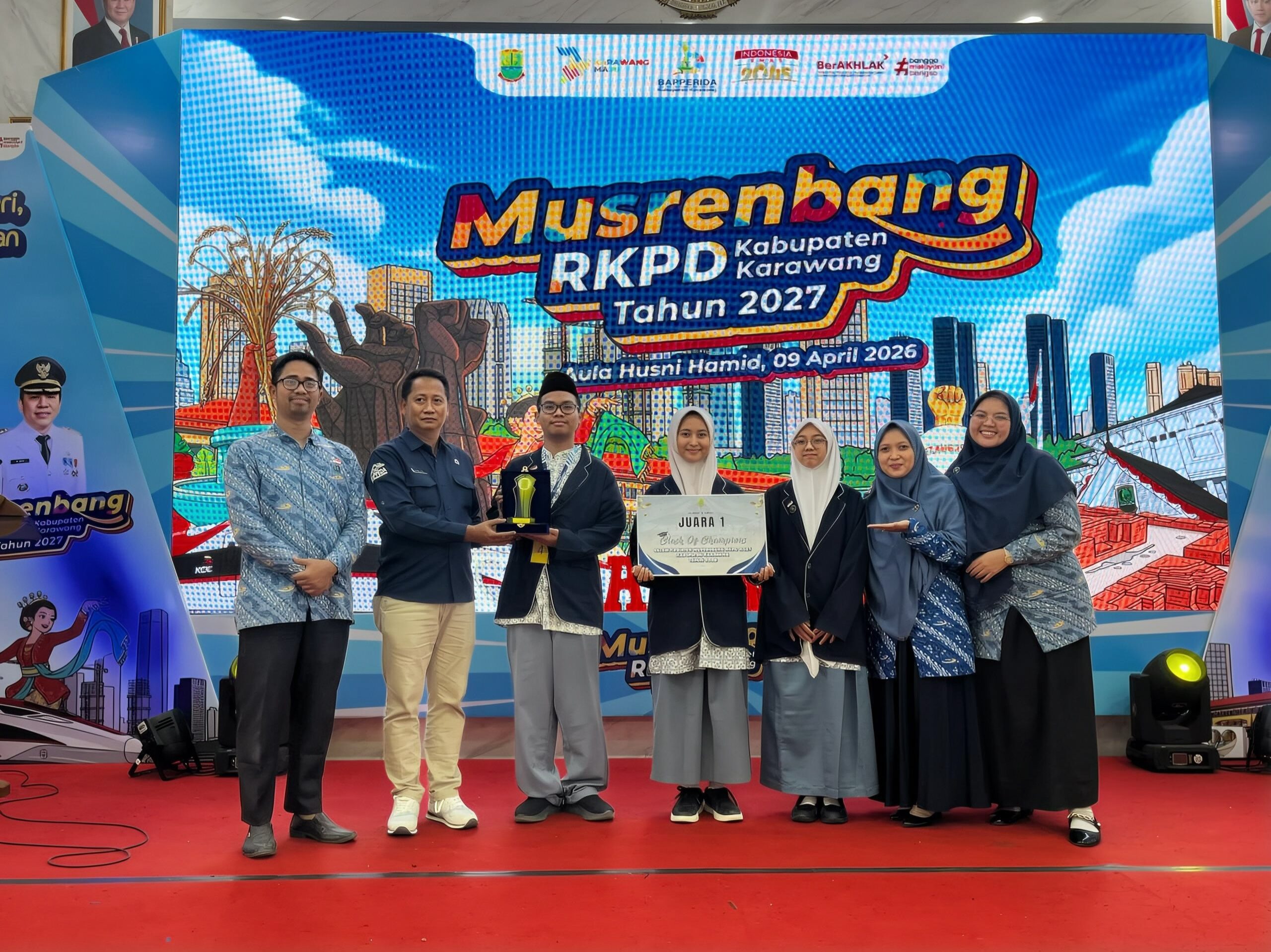 Inspirasi Prestasi Tiga Siswa Hebat SMAIT Mentari Ilmu Karawang